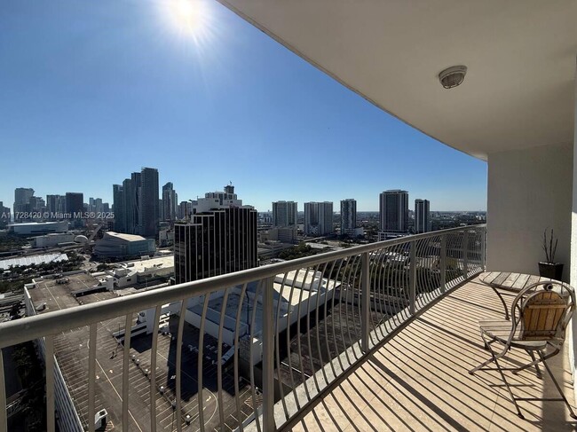 Photo - 1750 N Bayshore Dr Apartment Unit 3010