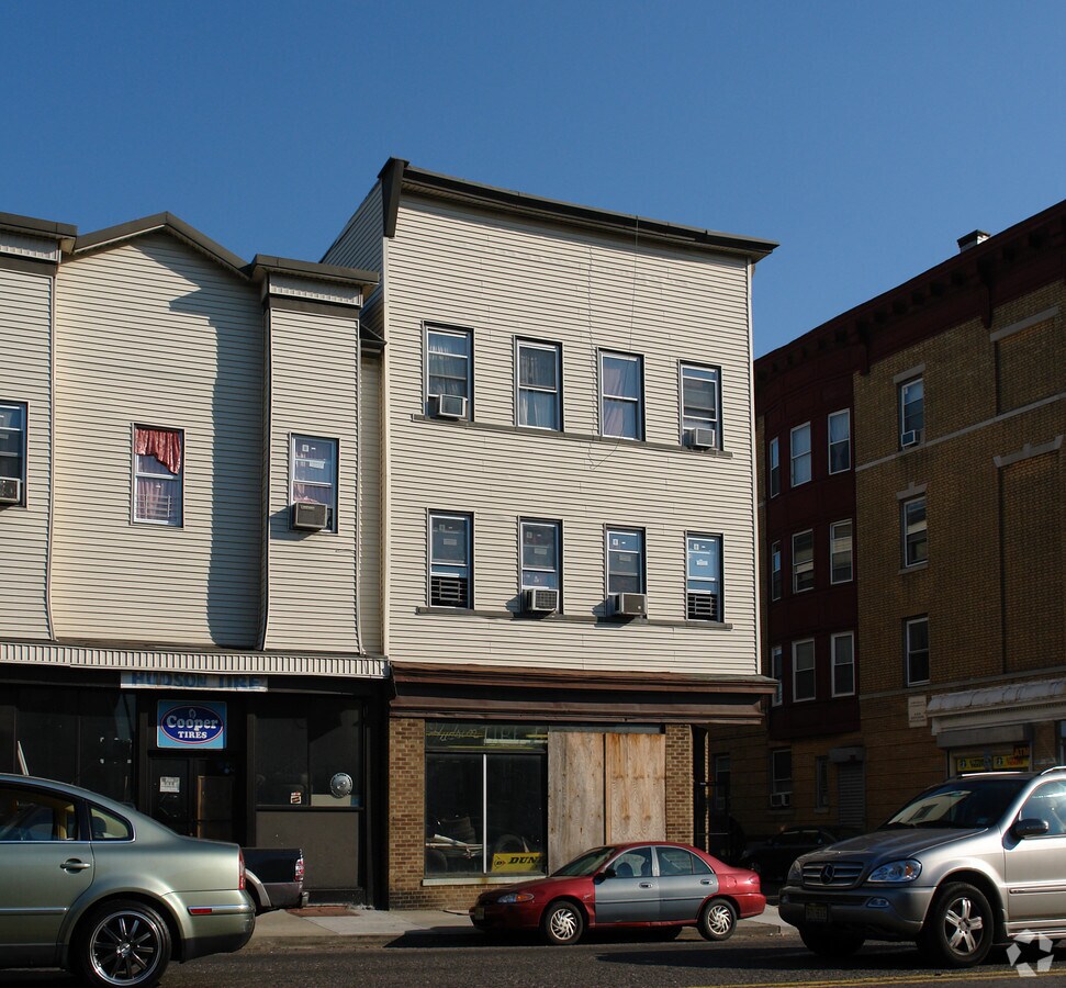 Photo - 4312 Kennedy Blvd