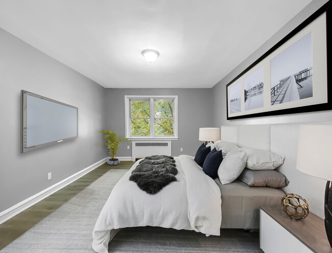 Oxford Gardens Apartments