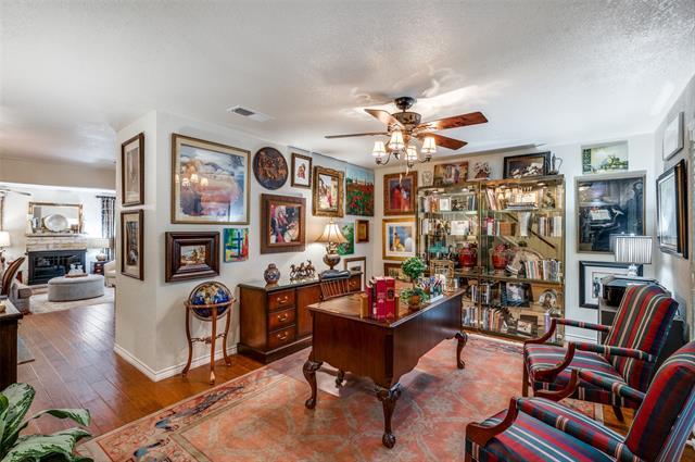 Photo - 1349 Roaring Springs Rd
