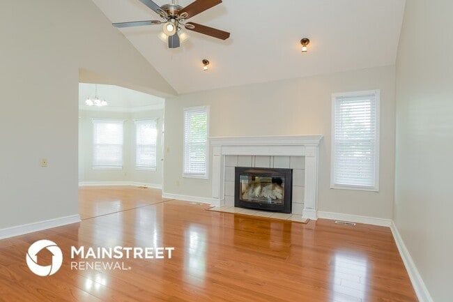 Photo - 713 SW Nelson Dr