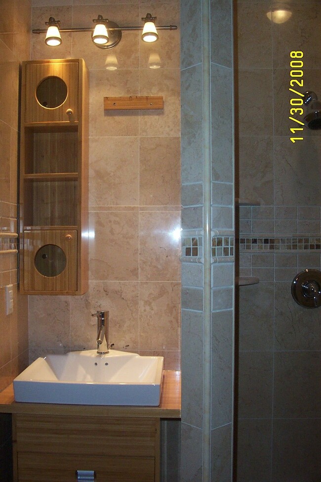 Building Photo - 16-22 Eberlin Dr