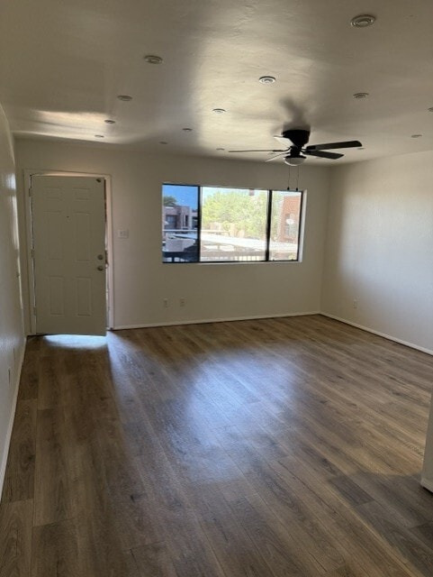 Photo - 3810 N Maryvale Pky Unidad #2089