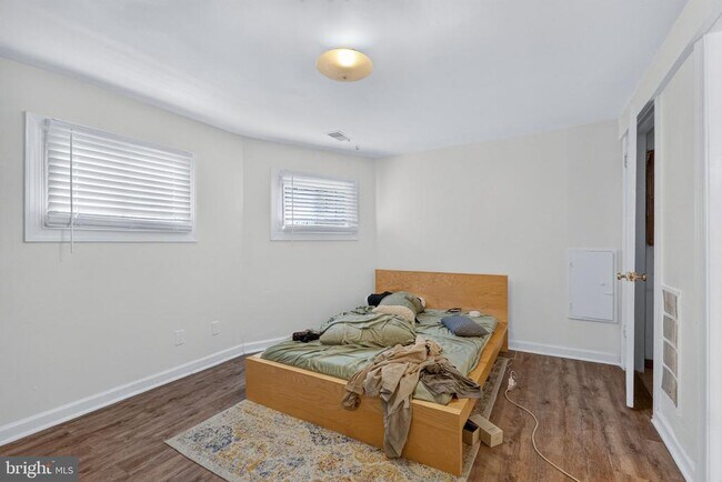 Photo - 1526 Potomac Ave SE