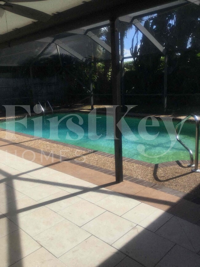 Photo - 19742 Carolina Cir