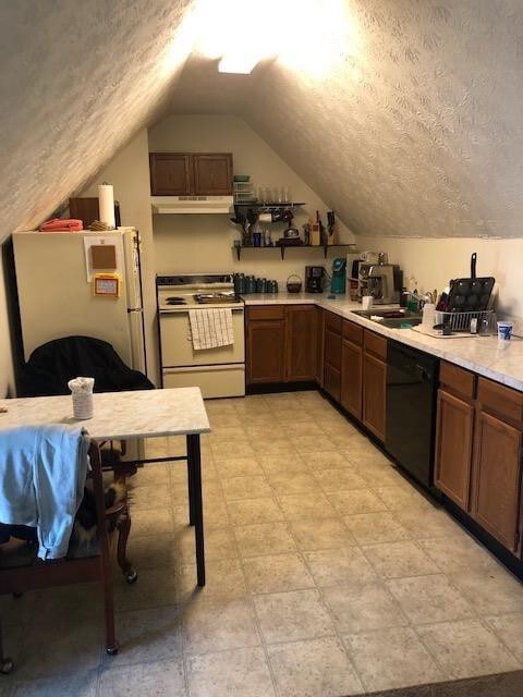 Photo - 375 Aylesford Pl