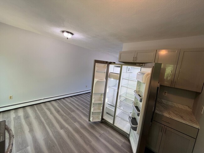 Photo - 28 Riverdale Ave
