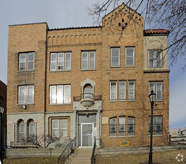 Photo - 611 N 20th -- Marquee Place III