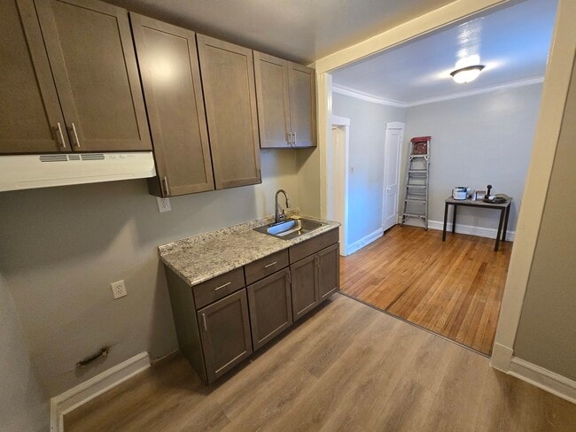 Photo - 4826 N Avers Ave