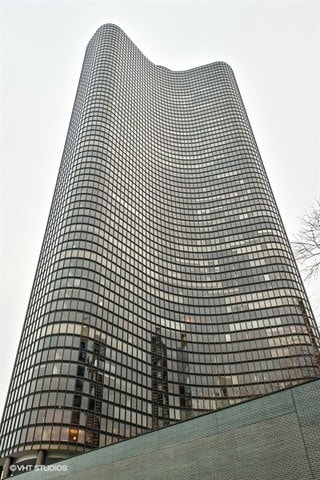 Building Photo - 505 N Lake Shore Dr Unit 1707