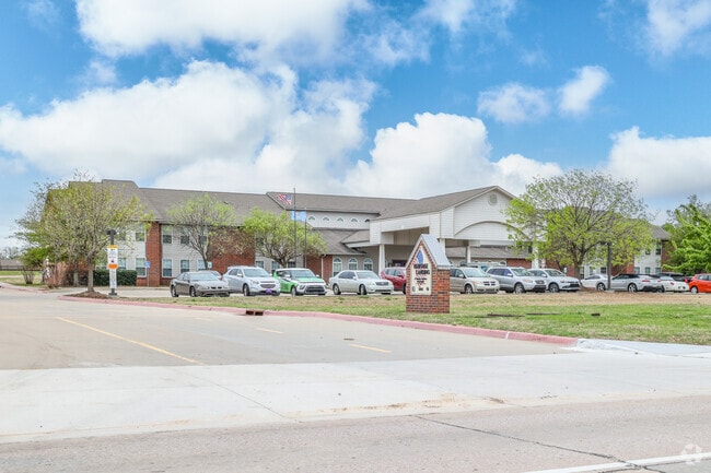 Alternate - Heritage Landing Senior Apartments