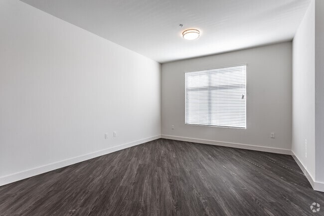 2BR, 2BA - 1151 SF - #202 - The Harrington