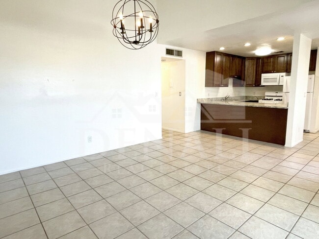 Photo - 822 S Langley Ave Unit 207
