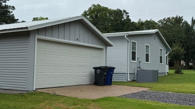Photo - 656 Fairhope Ave