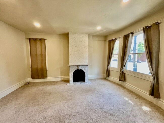 Photo - PM0501 - Webster St. Apts. (755-759) Unit 759