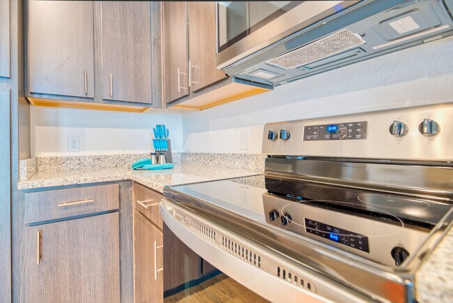2548 SW 13th St Unit SI ID1243568P