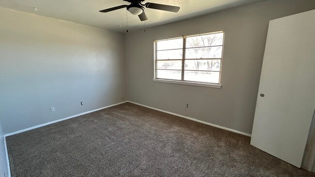 Photo - 6518 Avenue S