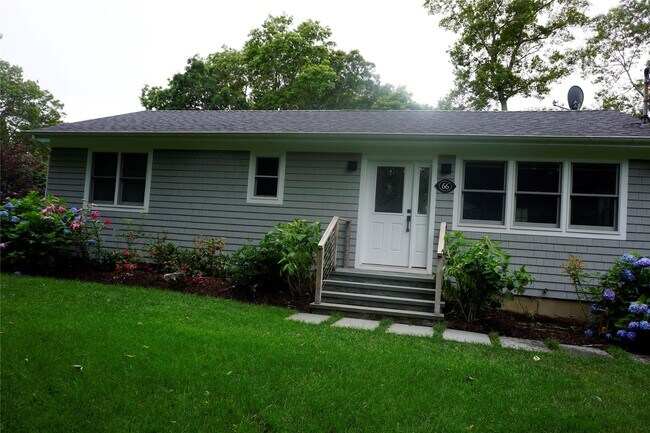 Photo - 66 Crystal Dr