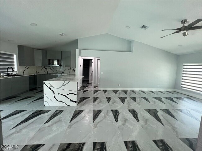 Photo - 1215 NW 38th Ave