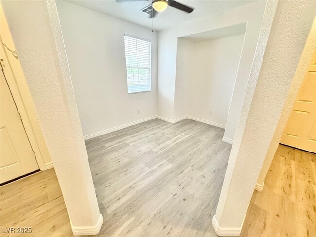 Photo - 9088 Mount Wilson St