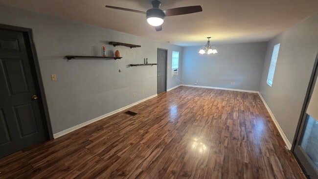 Photo - 27 Fuller St