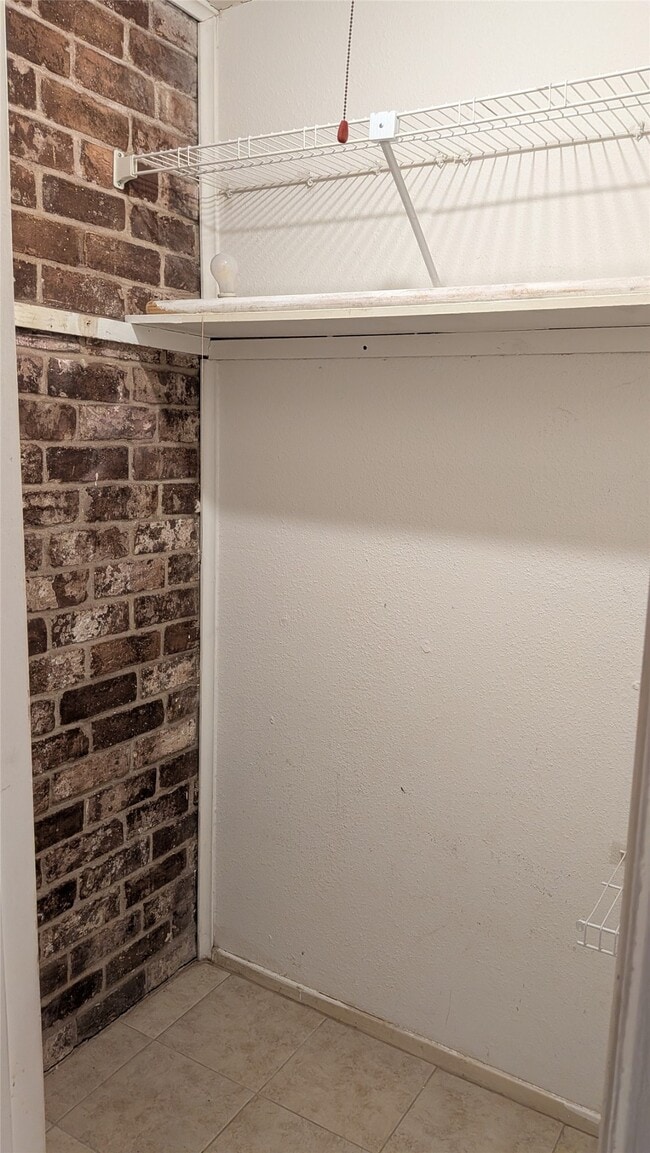 Photo - 7445 Cook Rd