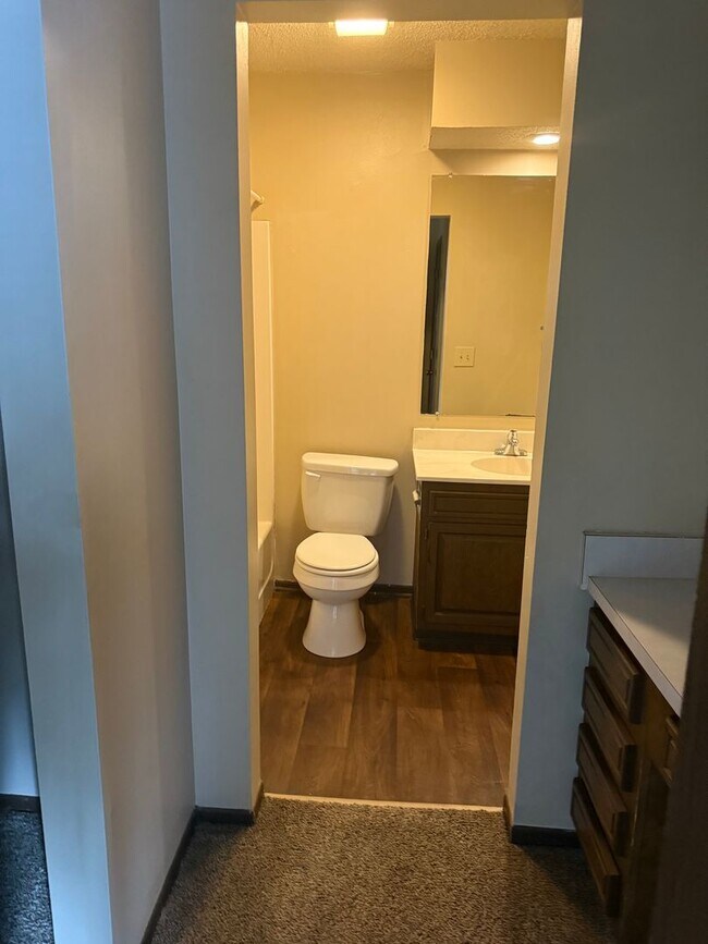 Bennett Grand Woods Apartments