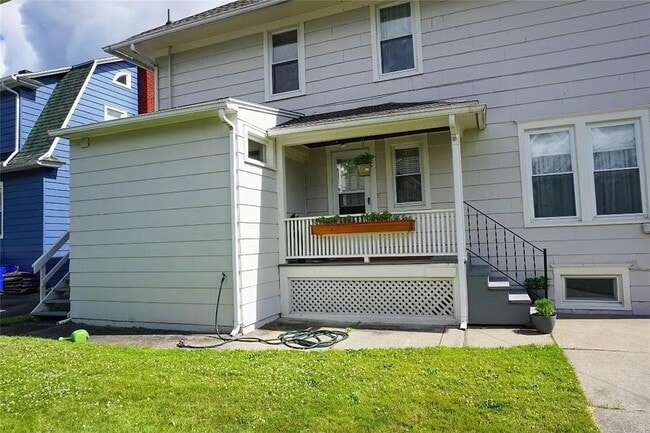 Photo - 78 Bennett Ave