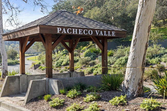 Photo - 198 Oriole Cir Unit 198