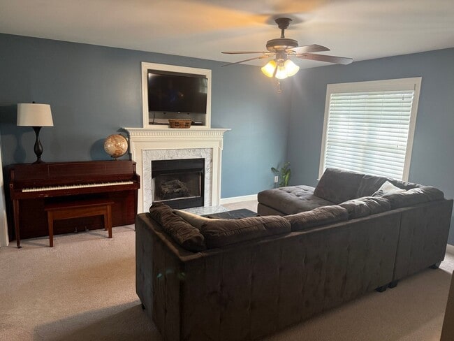 2576 Blue Dog Ct