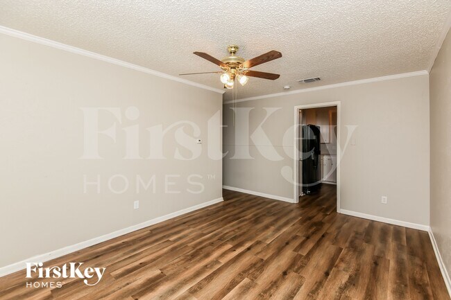 Photo - 244 Malone Ave