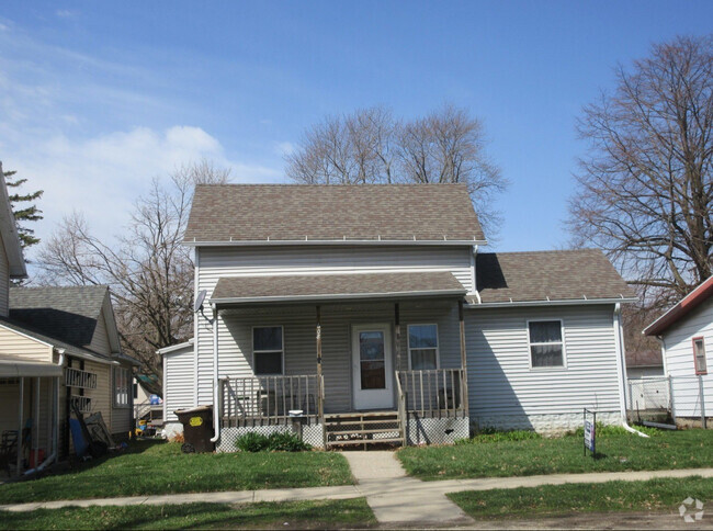 Building Photo - 608 Avenue A Rental