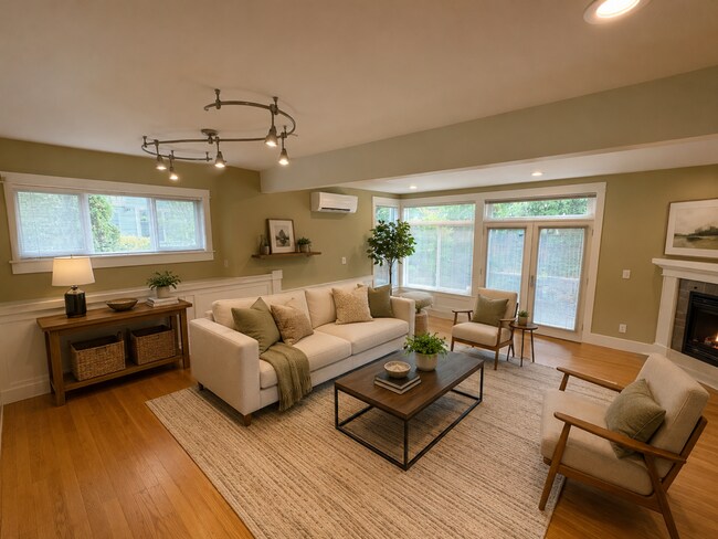 Photo - Queen Anne Townhome