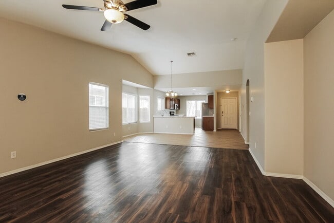 Photo - 9132 W Cordes Rd