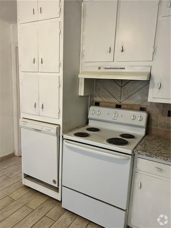 Building Photo - 259 Palms Ln SW Rental