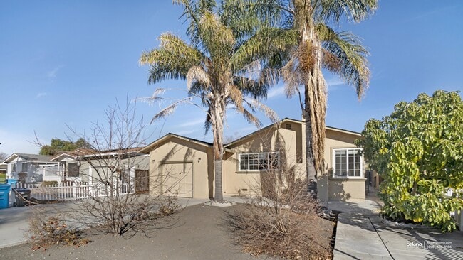 Photo - 663 Los Padres Blvd