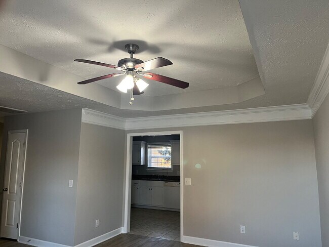 Photo - 3241 Hardwood Dr