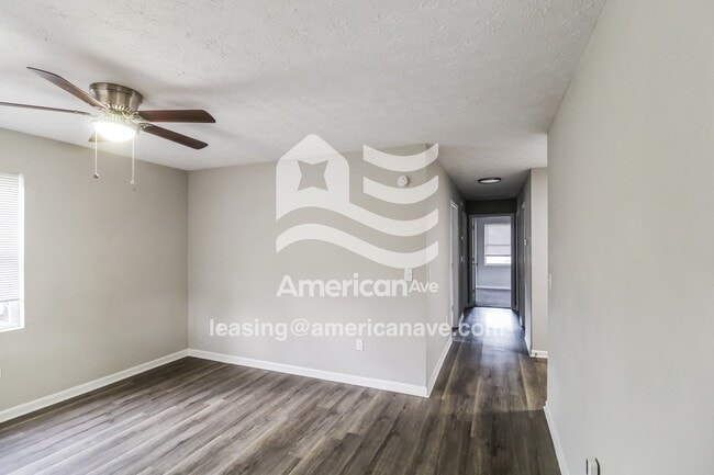 Photo - 611 Brown Ave