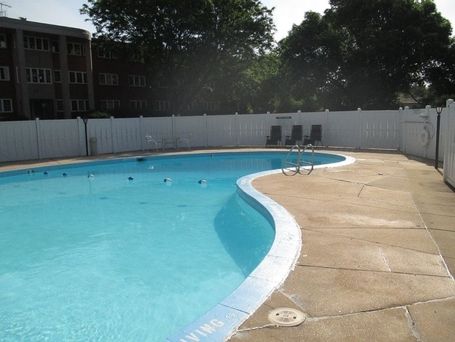 Clifton Estates