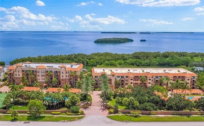 Building Photo - 1645 Pinellas Bayway S Unit B2 Rental