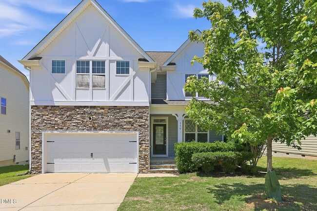 Building Photo - Room in House on Plott Hound Ln