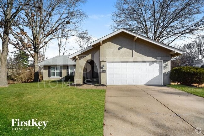 Building Photo - 213 Hollyberry Ct Rental
