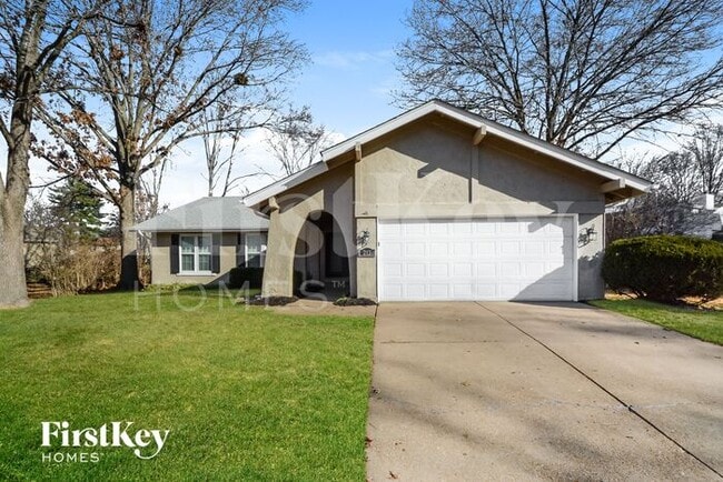 Photo - 213 Hollyberry Ct House