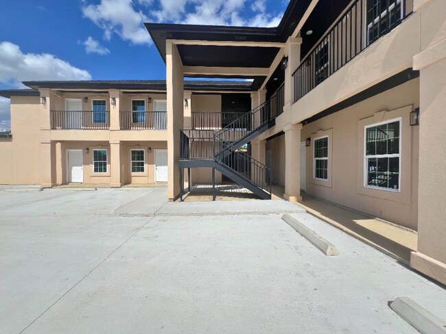 Photo - 1201 E Gustavus St Unidad 3