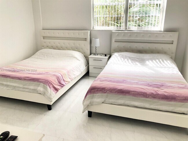 Photo - 3901 S Ocean Dr Unit 2J