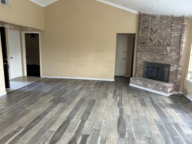 Photo - 1154 W Brompton Dr