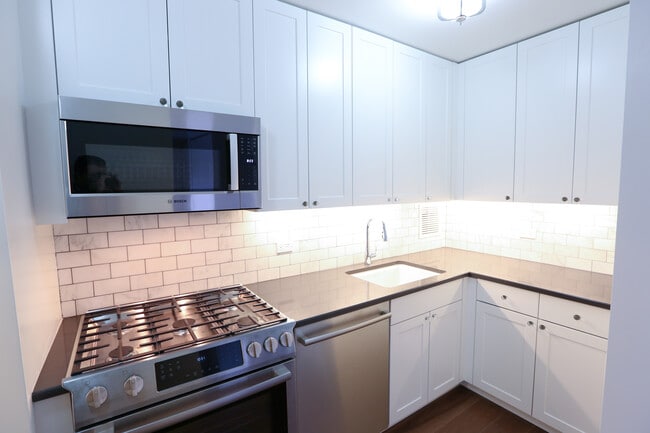 Photo - The Wimbledon