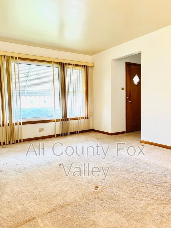 Photo - 14518 S Hoxie Ave