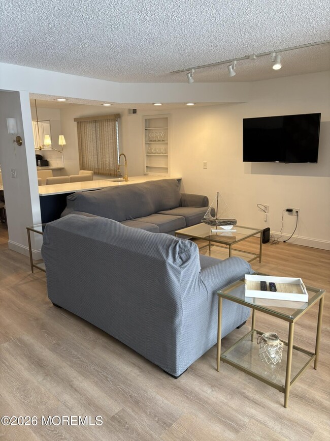 Photo - 17 Brown Ave