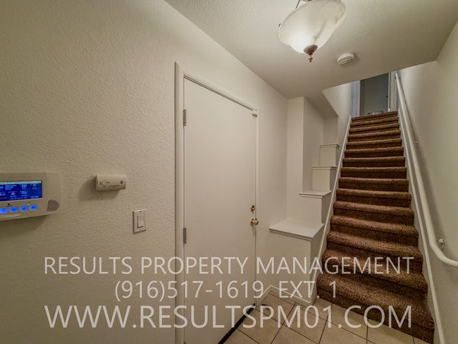 Photo - Excellent Natomas Townhouse